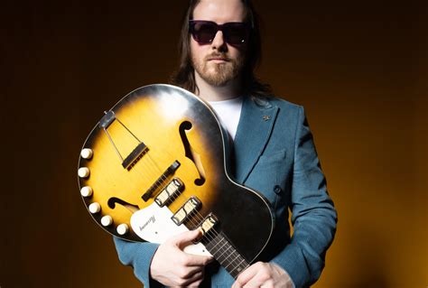 Phil Donnelly .